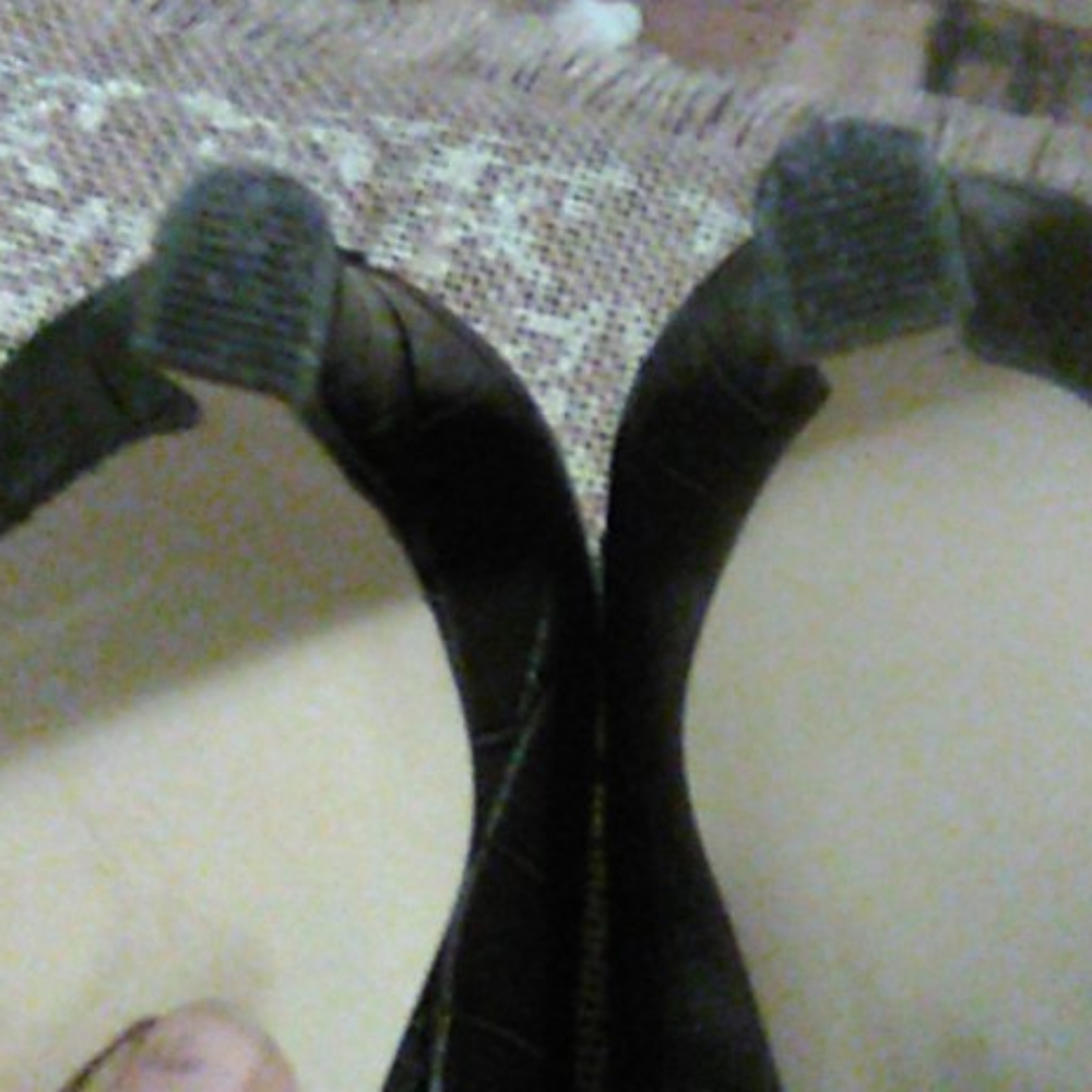 Michael Kors booties - Picture 9 of 12